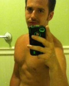Man, 34. Demojr
