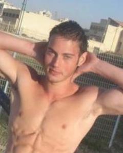 Man, 39. Ayden_77