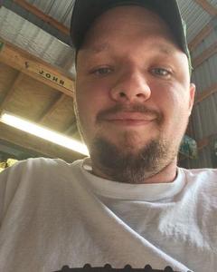 Man, 33. Smokehouse8
