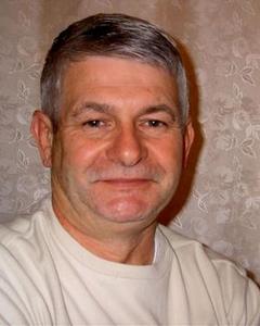 Man, 75. Handyman49