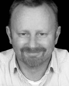 Man, 60. hedgeclipper