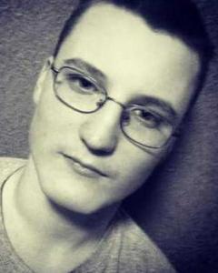 Man, 28. Derek_spiller