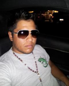 Man, 32. damian14