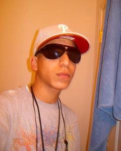 Man, 33. AxeLIto692