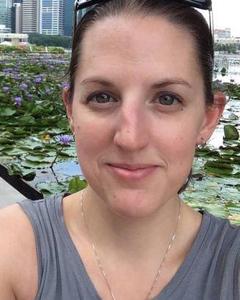 Woman, 39. Queen_soni