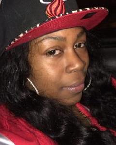 Woman, 41. Prettylizzie15