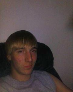Man, 29. partyB0y420
