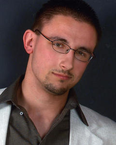 Man, 44. dwkcamman611