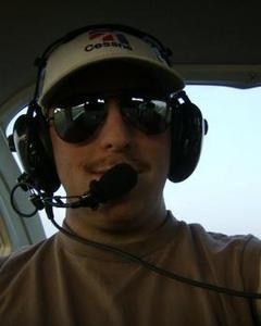 Man, 37. cessna844