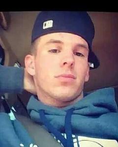 Man, 31. bradlee2010214