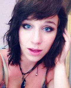Woman, 29. Hallie_Girl