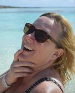 Woman, 62. Franseen