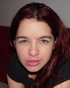 Woman, 48. poetaa