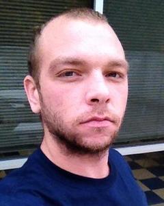 Man, 42. Robsalv