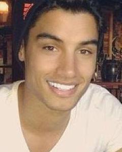 Man, 31. Chrisoneperez