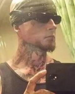 Man, 47. keckwadd