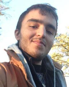 Man, 33. Pesh8056