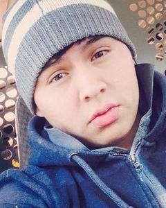 Man, 31. Chelqi