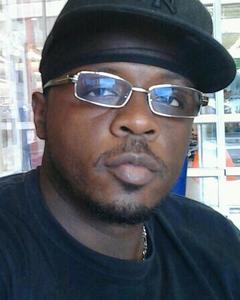 Man, 44. diquence