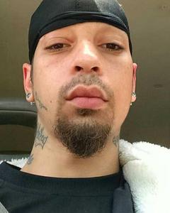 Man, 32. damien74138657
