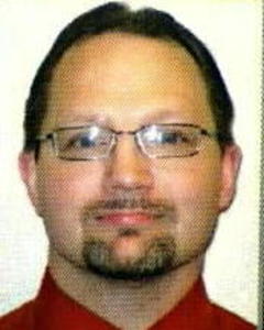Man, 56. teknopool