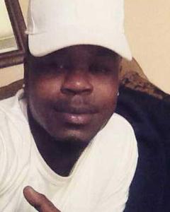 Man, 29. Dee278648
