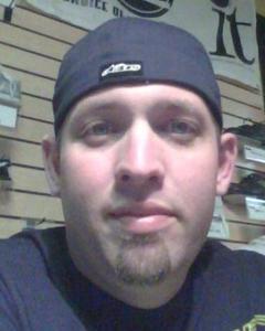 Man, 43. kev1053
