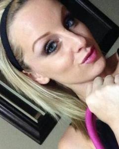 Woman, 42. evelyn_71