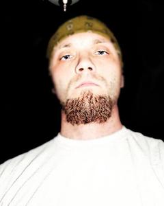 Man, 43. JW829853