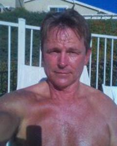 Man, 71. golfn2