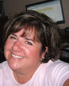 Woman, 62. teachme597