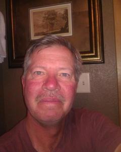 Man, 59. pleaser698832