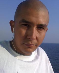 Man, 44. pelon074