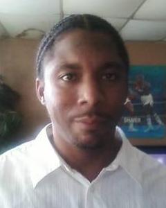 Man, 44. macadamian