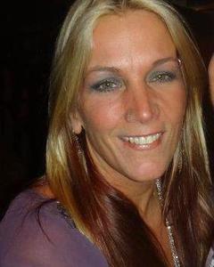Woman, 61. Imwiththeband