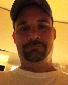 Man, 48. Country_bo8024