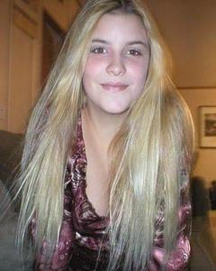 Woman, 39. looking4u770