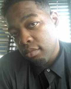 Man, 34. dzmc8223