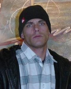 Man, 48. sinin2pleazu