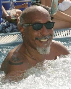Man, 75. iberiding