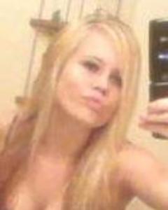 Woman, 32. babygirl203003