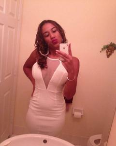 Woman, 41. Mary652726