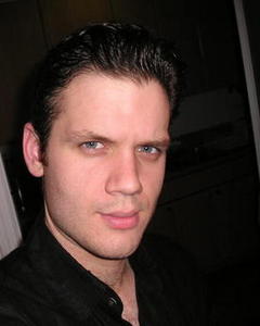 Man, 46. parkartmngt