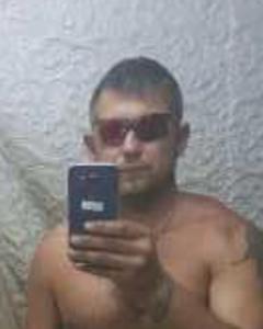 Man, 45. wifibandit