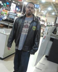 Man, 59. BIGQ8153
