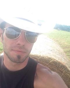 Man, 31. Firemen_Bryce