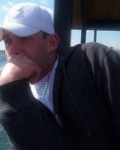 Man, 44. Mikemase