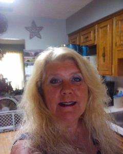Woman, 67. Liz2204