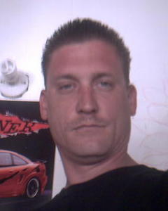 Man, 52. teamlost