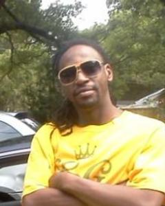 Man, 41. deehiE